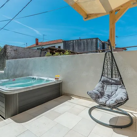Villa Donato With Jacuzzi Zadar Exteriör bild