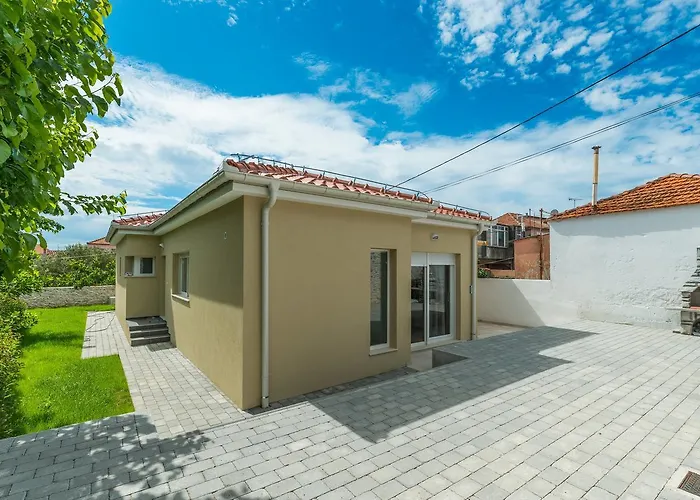Villa Donato With Jacuzzi