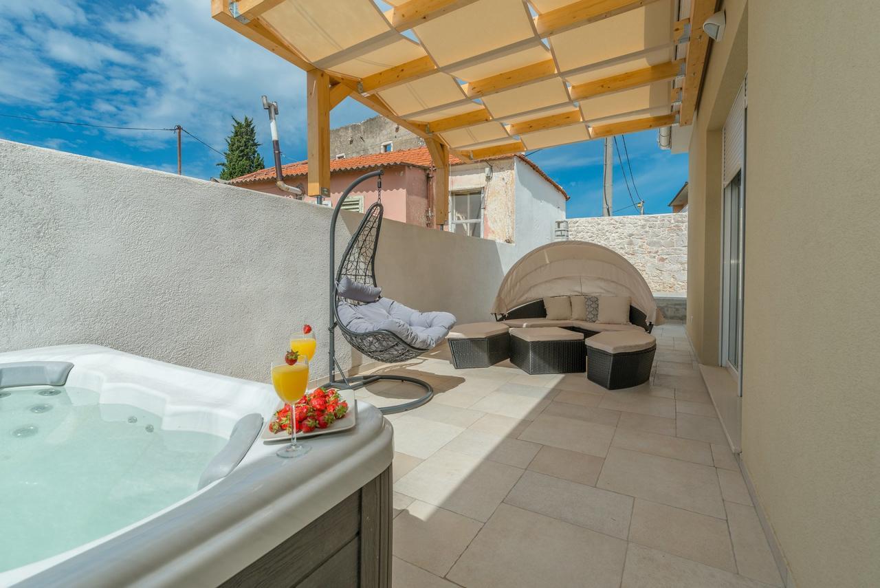 Vila Donato With Jacuzzi Zadar